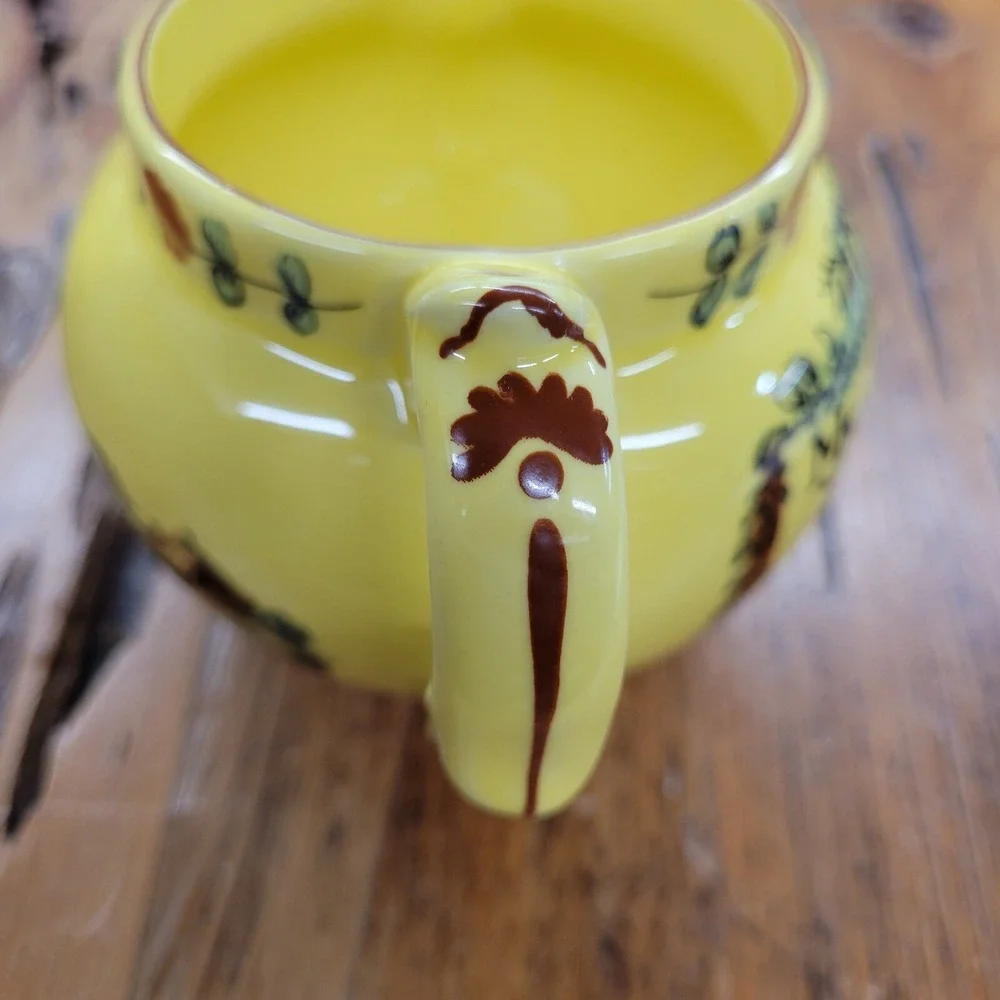 Vtg MOTTAHEDEH Yellow Cup & Pitcher Set Portugal Smithsonian Tea Coffee Gift‎